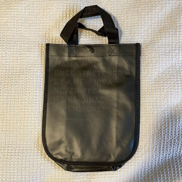Lululemon tote bags- unique and vintage - Picture 10 of 16